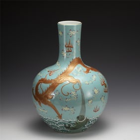 QING QIANLONG FAMILLE ROSE CELESTIAL VASE