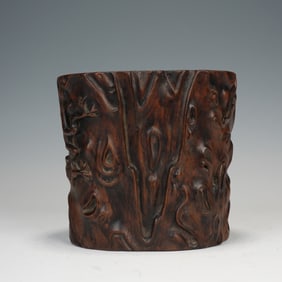 A HUANGHUALI BRUSH POT