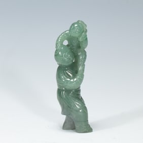 JADEITE CARVING OF FIGURES