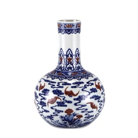 QING QIANLONG BLUE & WHITE RED GLAZE CELESTIAL VASE