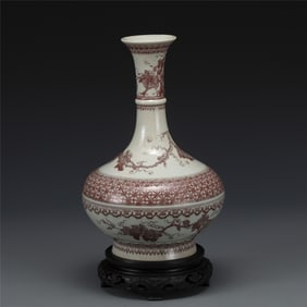 QING KANGXI UNDERGLAZE RED VASE