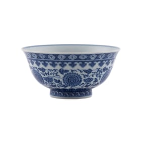 QIANLONG BLUE & WHITE MEDALLIONS BOWL