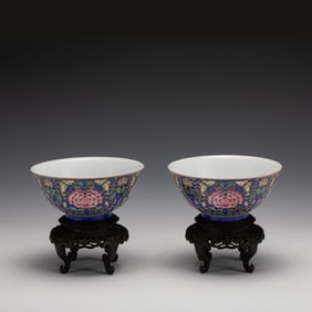 PAIR YONGZHENG FAMILLE ROSE LOTUS BOWLS ON STAND