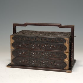 TRADITIONAL CHINESE WOODEN TIERED FOOD BOX WITH EXQUISITE CARVINGS