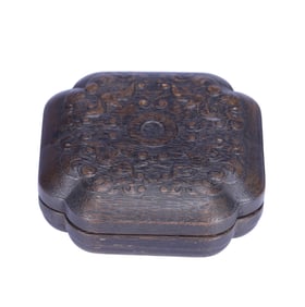 WOODEN CARVED BOX
