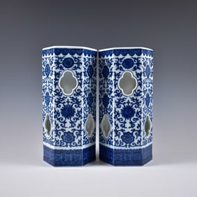 PR. QIANLONG HAT STANDS