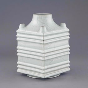 YONGZHENG GE TYPE ZONG VASE