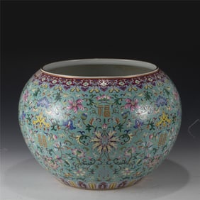 QING DAOGUANG FAMILLE ROSE WATER POT