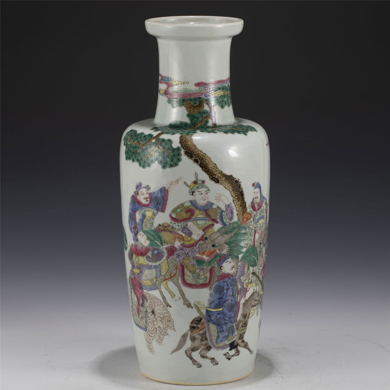 QING QIANLONG FAMILLE ROSE VASE (1 of 6)