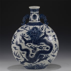 QING QIANLONG BLUE & WHITE MOON VASE
