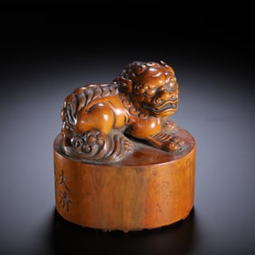 Chinese Huanghuali Beast-Seal Carved Seal