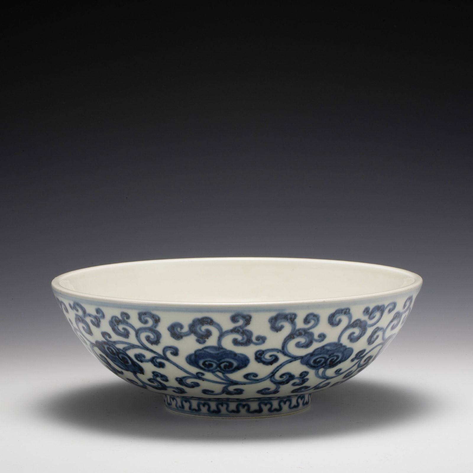 MING BLUE & WHITE BOWL (1 of 8)