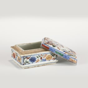 Ming Wanli Colorful Ink Lidded Box