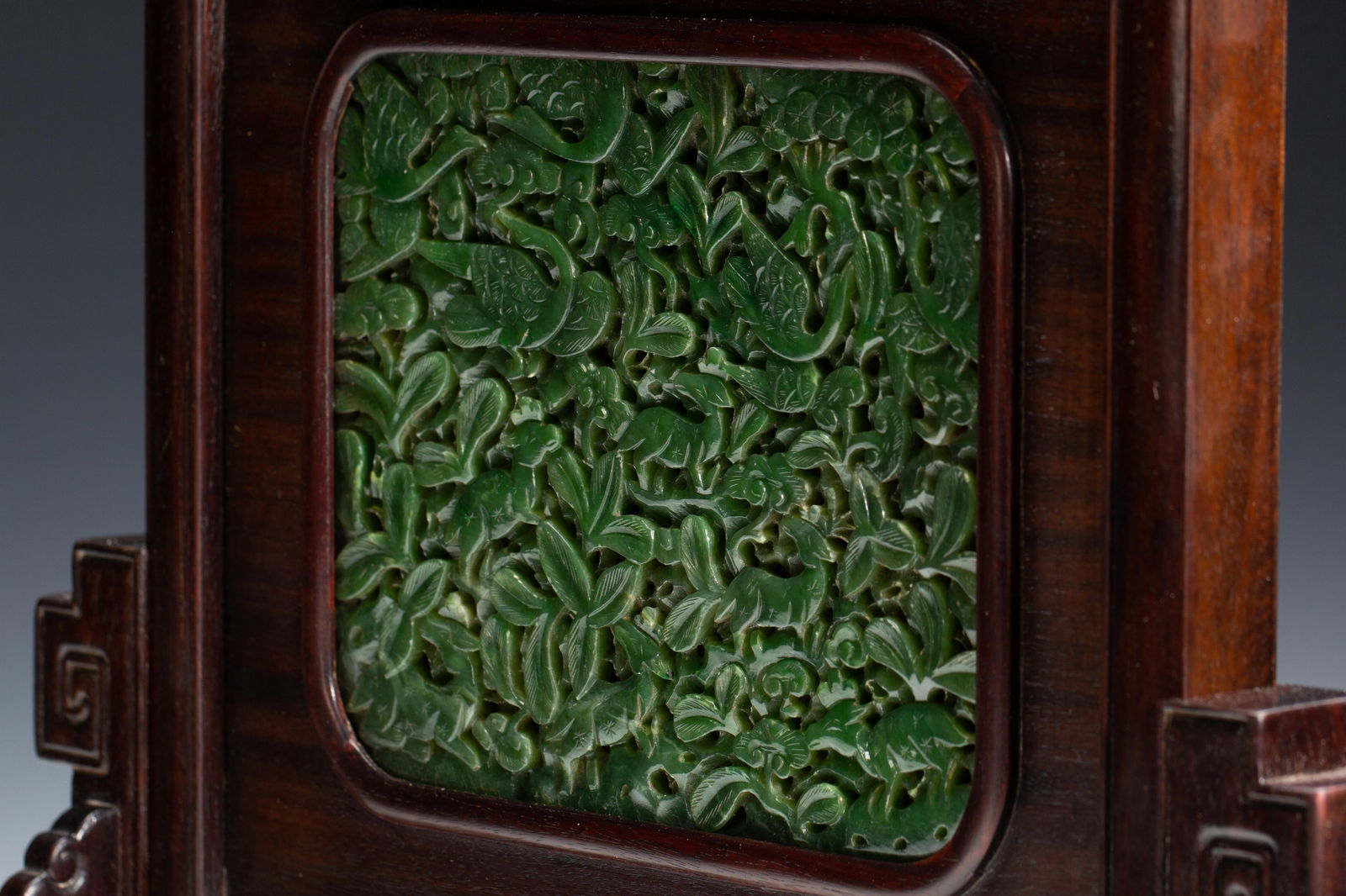 CHINESE SPINACH JADE TABLE SCREEN - 6