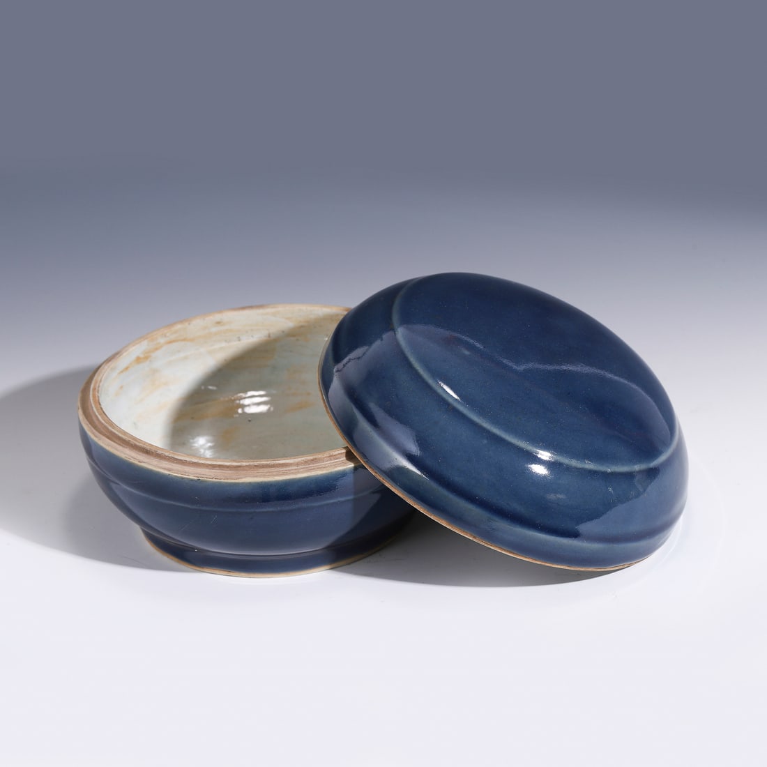 MING BLUE GLAZE TUREEN LIDDED BOX (1 of 8)