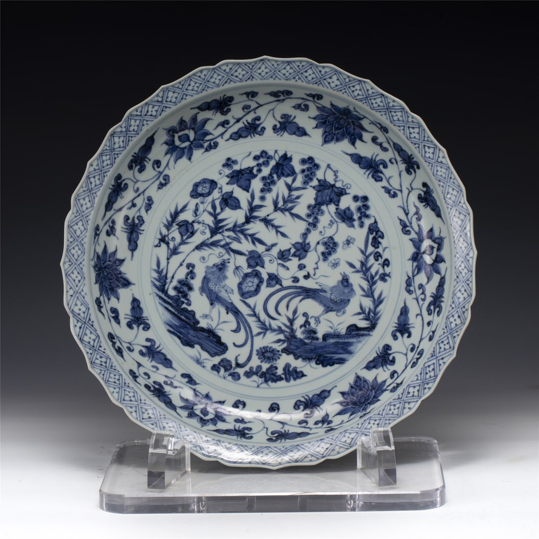 YUAN BLUE & WHITE PLATE (1 of 10)