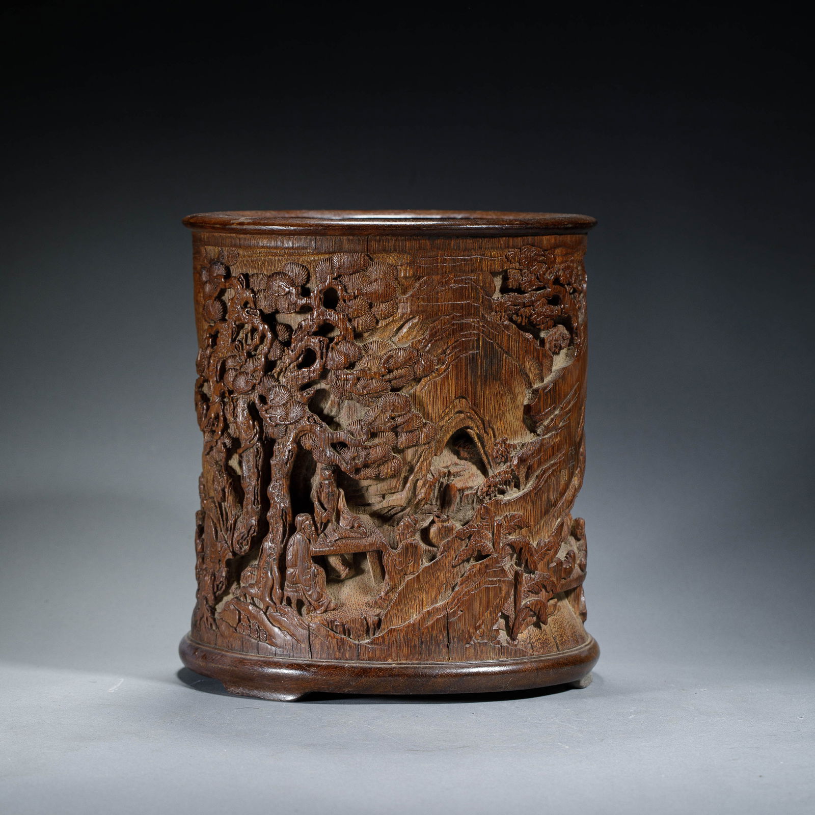 CHINESE HUANGHUALI BRUSH POT (1 of 8)