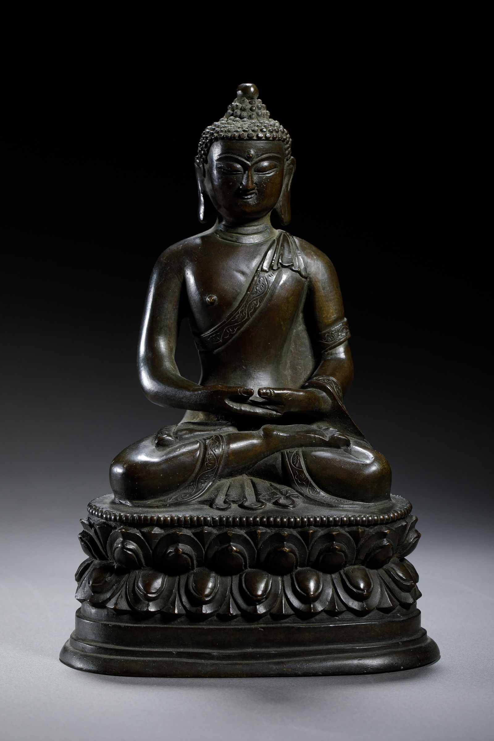 CHINESE BRONZE SEATED SHAKYAMUNI BUDDHA (1 of 7)