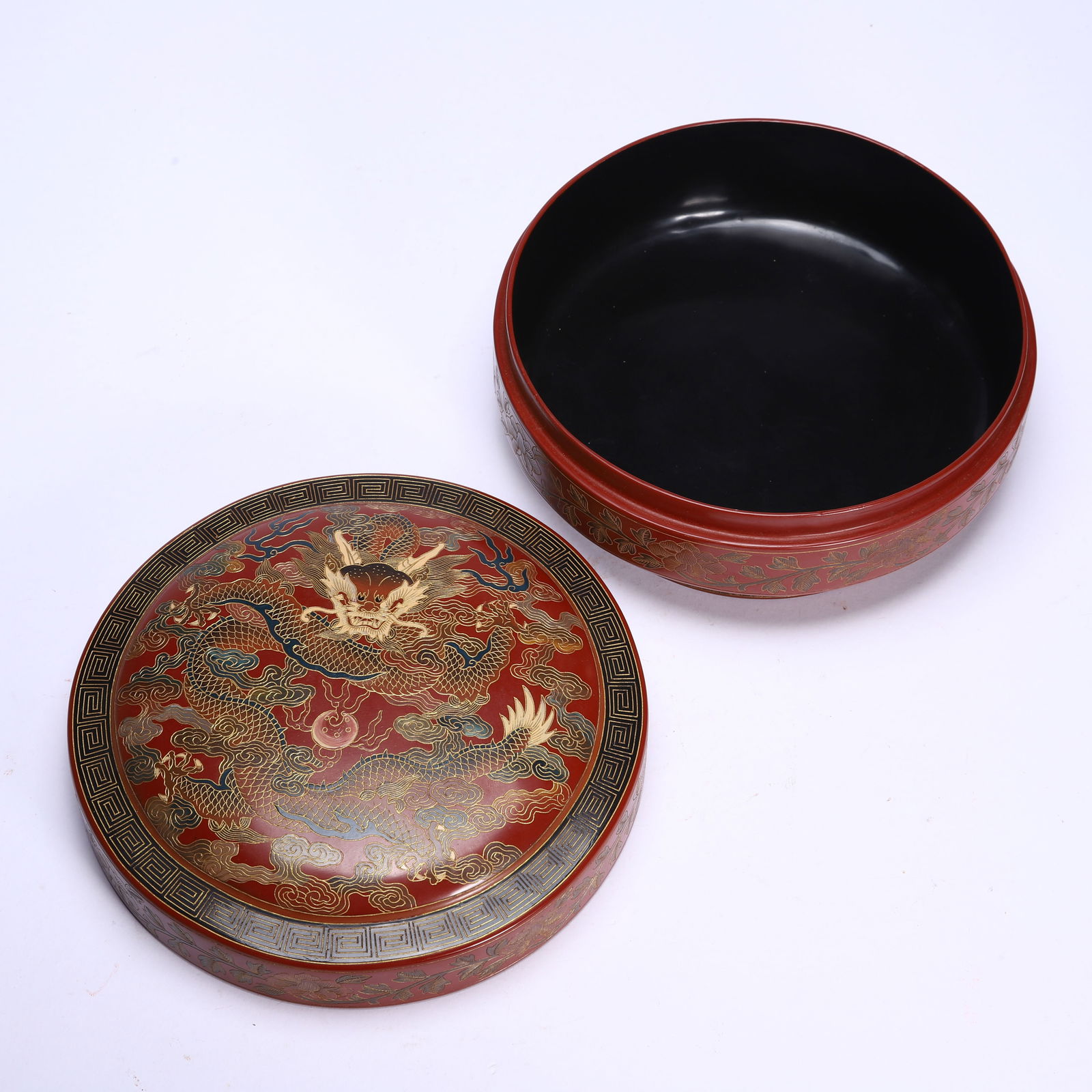 CHINESE LACQUER DRAGON BOX - 5