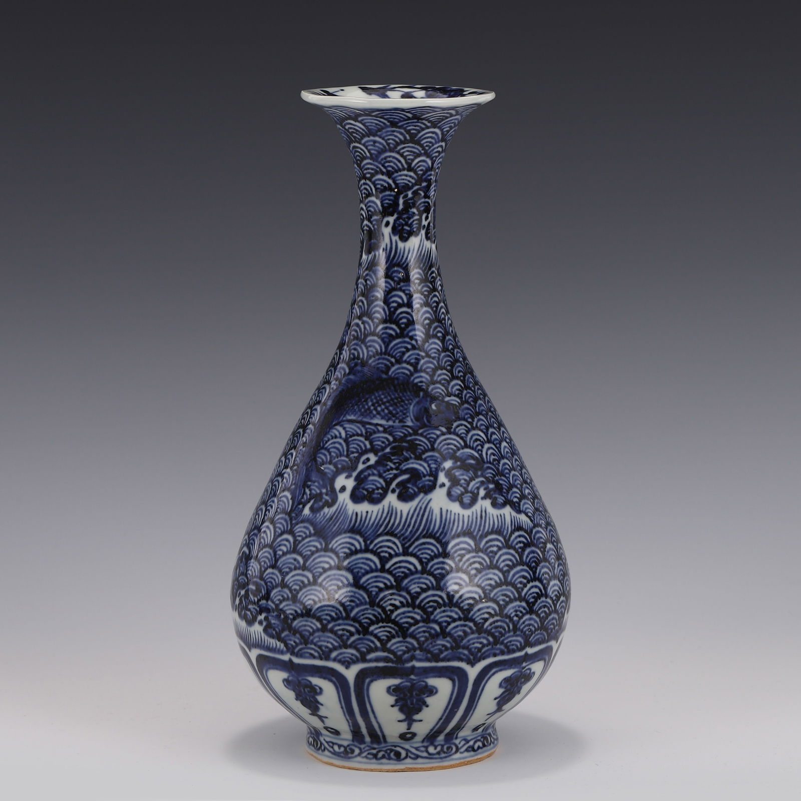 BLUE & WHITE LEAPING CARP YUHUCHUN VASE: Dimensions: Height: 28.5cm,cm, Diam: 15cm Chinese Yuan Dynasty Period, Blue and white leaping carp YuHuChun vase. This vase has a Chinese traditional YuHuChun shape vessel, the pear shaped bottle, fla