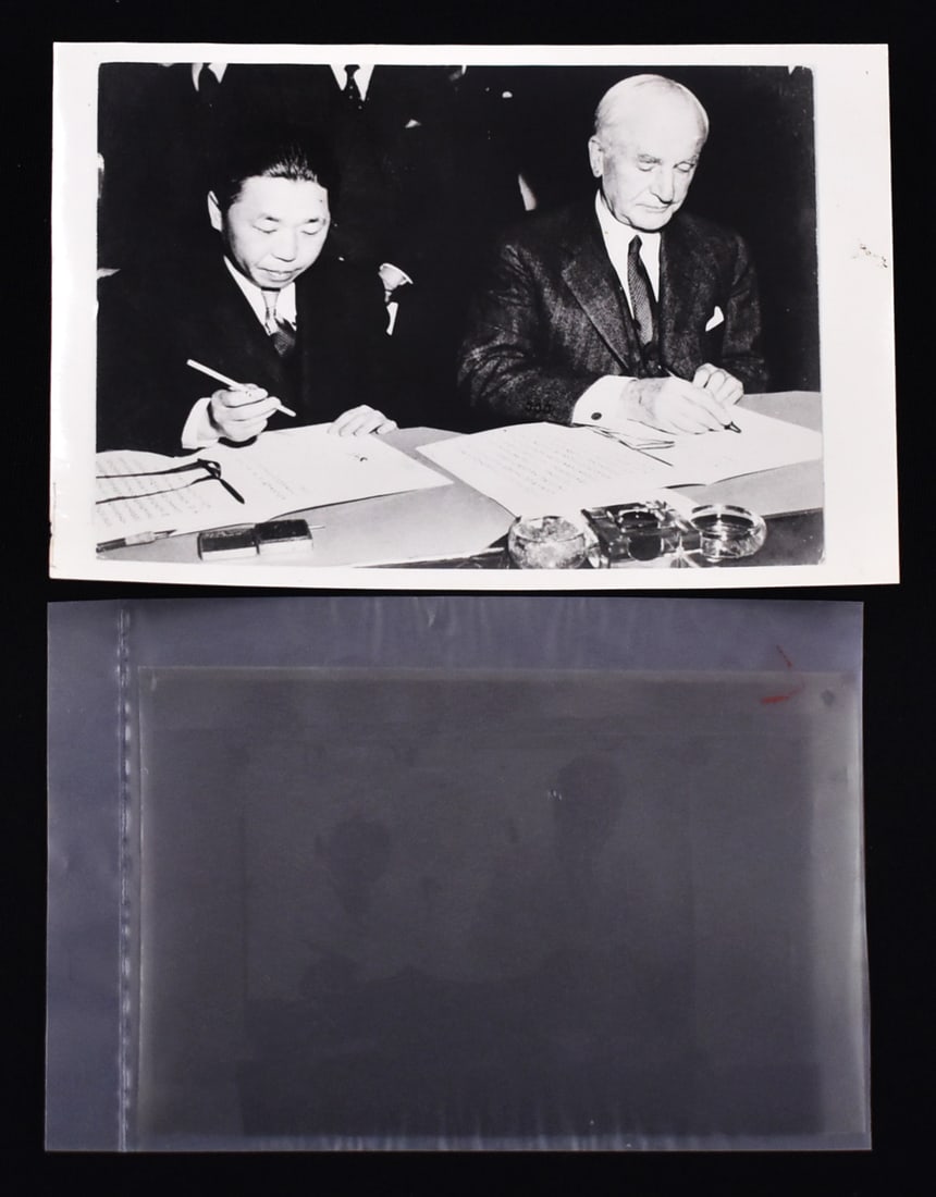 HISTORICAL DIPLOMATIC PHOTOGRAPH ARCHIVE (1 of 3)