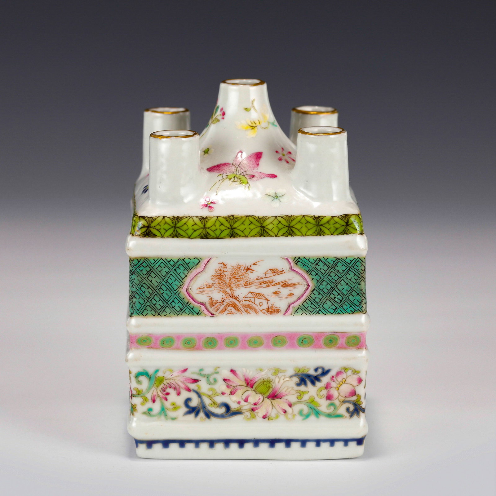 QING FAMILLE ROSE VASE: Dimensons: Width: 7.5cm, Height: 11.5cm Chinese Qing Dynasty Qianlong Famille Rose Porcelain Bottle Vase. Potted in shape vase, thick and short, squared body, with tall circle opening mouth and have f