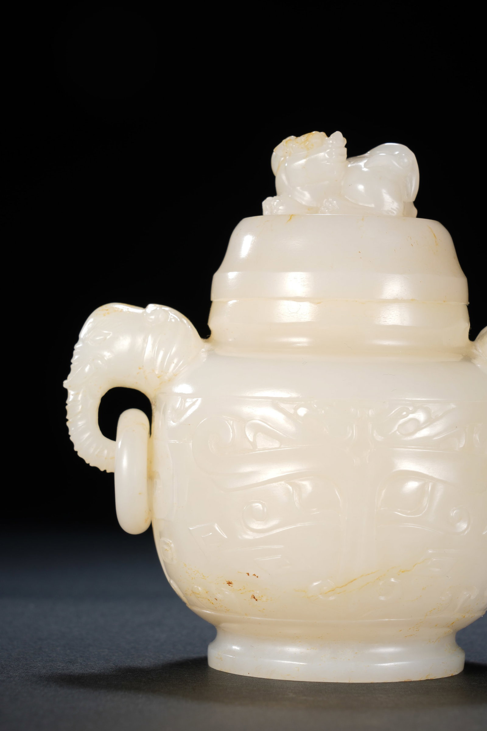 A CHINESE WHITE JADE TWO HANDLED CENSER - 3