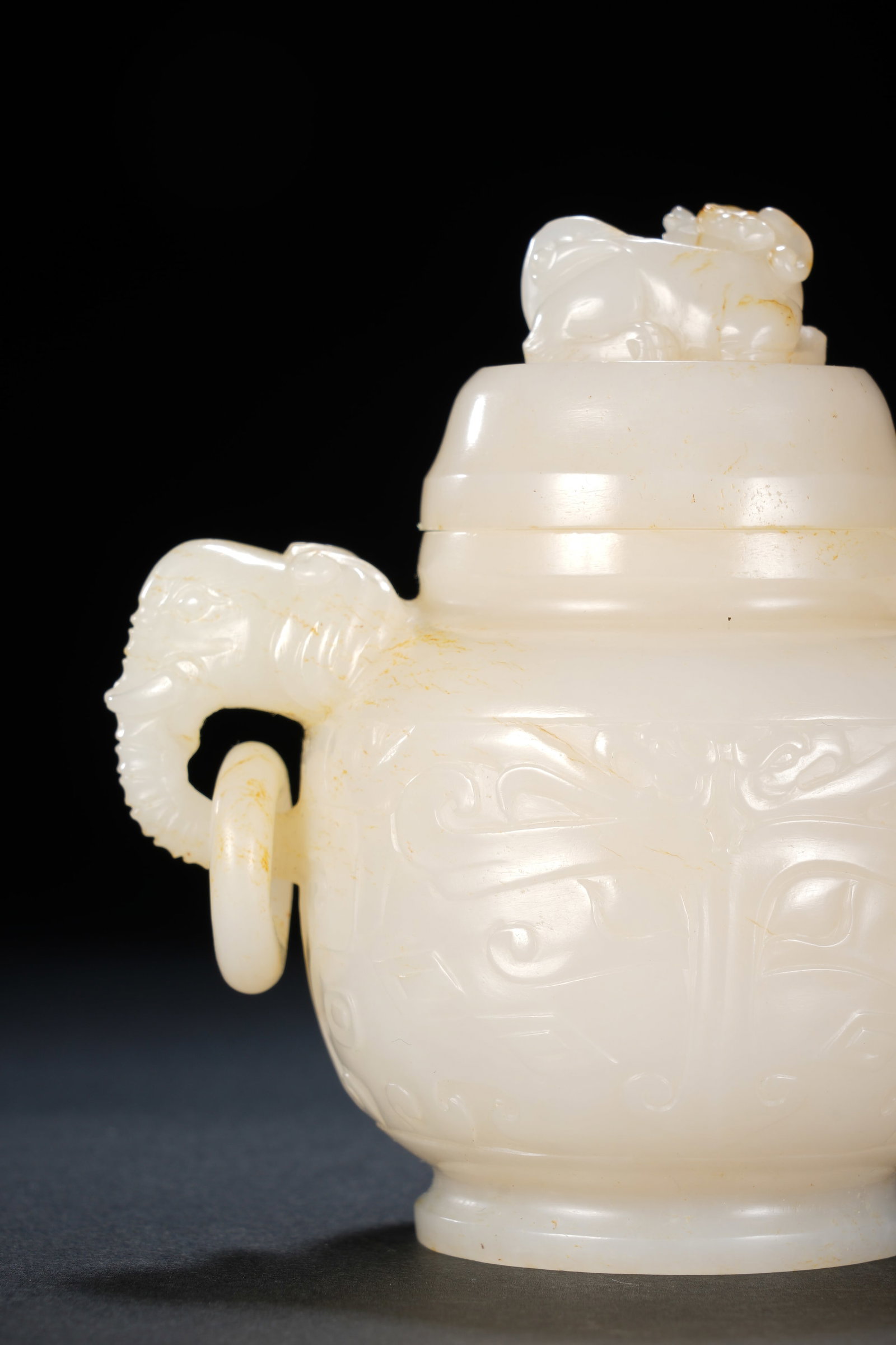 A CHINESE WHITE JADE TWO HANDLED CENSER - 7