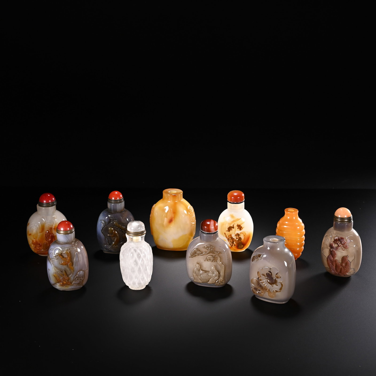 A GROUP OF CHINESE SNUFF BOTTLES (1 of 10)
