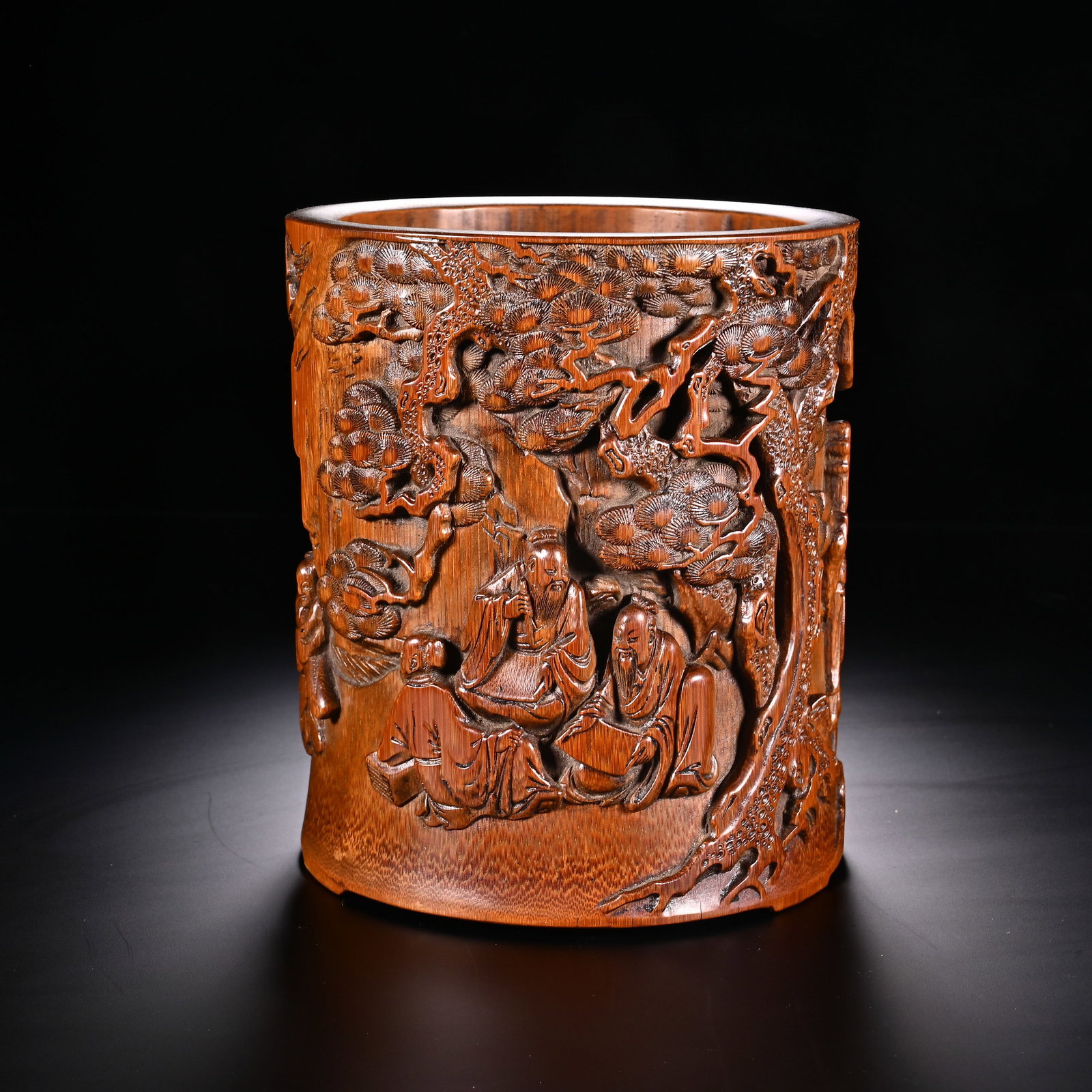 A CHINESE CARVED BAMBOO BRUSH POT (1 of 9)