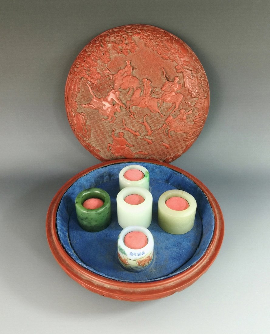 SET OF 5 PCS JADE RING IN CINNABAR BOX (1 of 8)