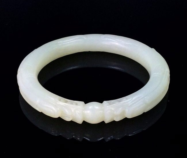 CARVED WHITE JADE BANGLE (1 of 4)