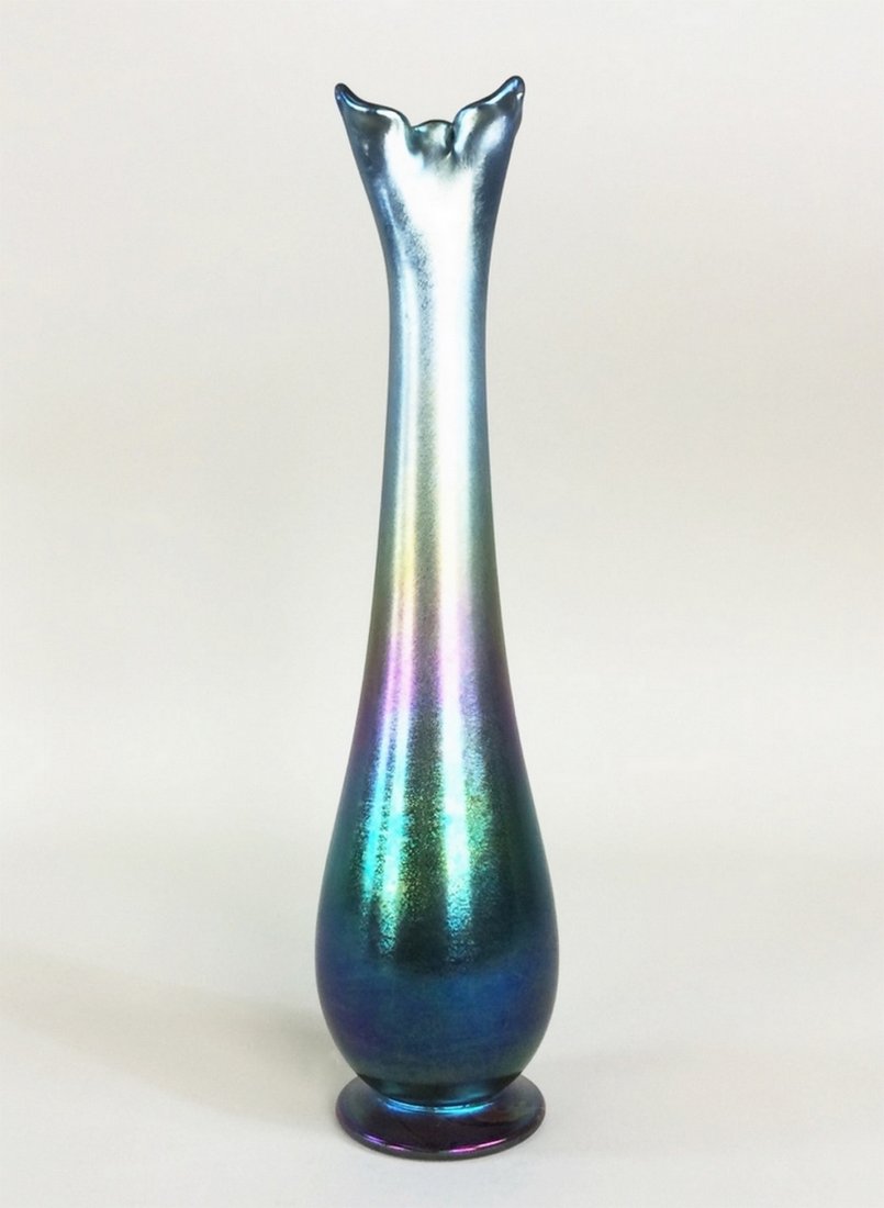 TIFFANY BLUE FAVRILE ART GLASS VASE OF ORGANIC FORM (1 of 7)
