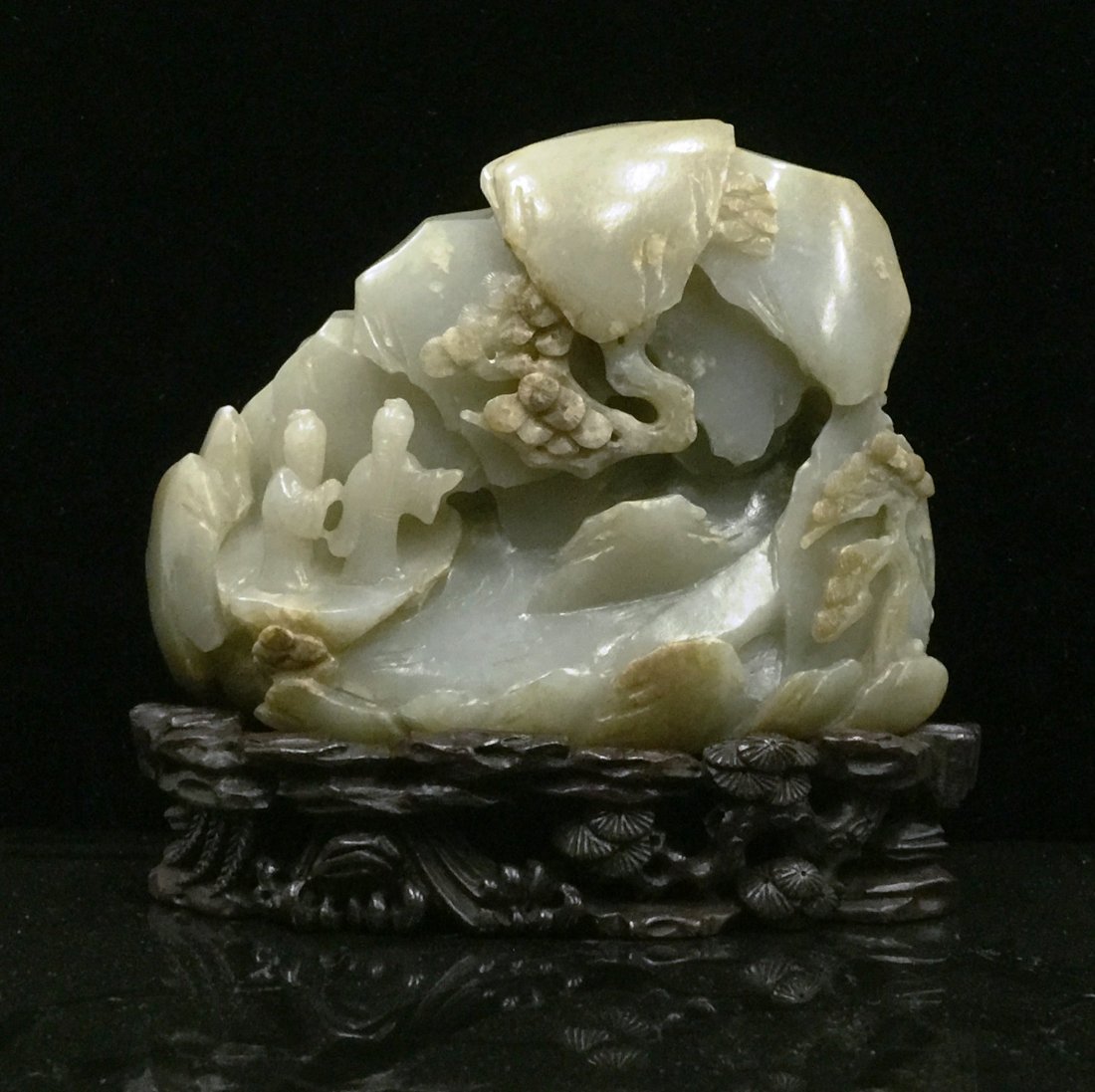 LARGE CARVED JADE OF MOUNTAIN BOULDER (1 of 7)