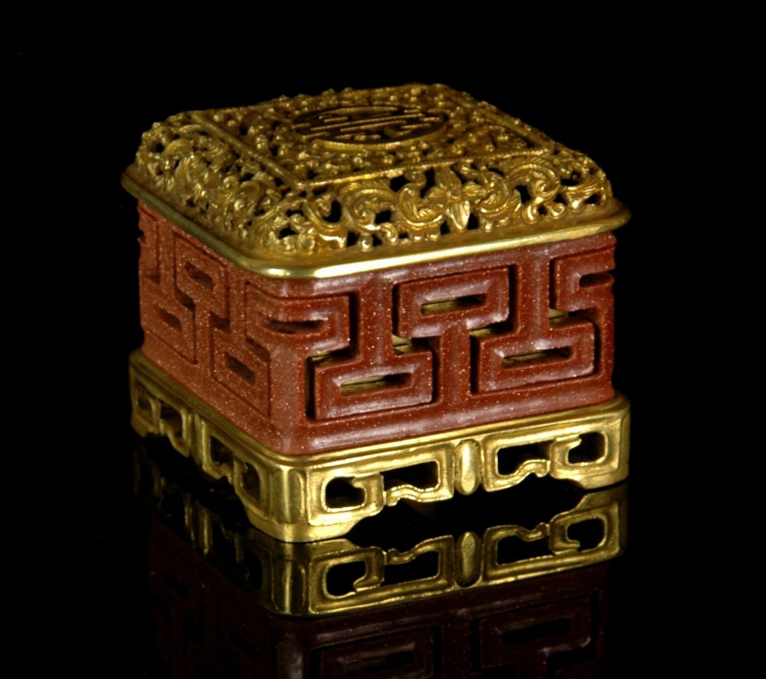 RARE GILT BRONZE & CARVED GOLDSTONE INCENSE BURNER (1 of 8)