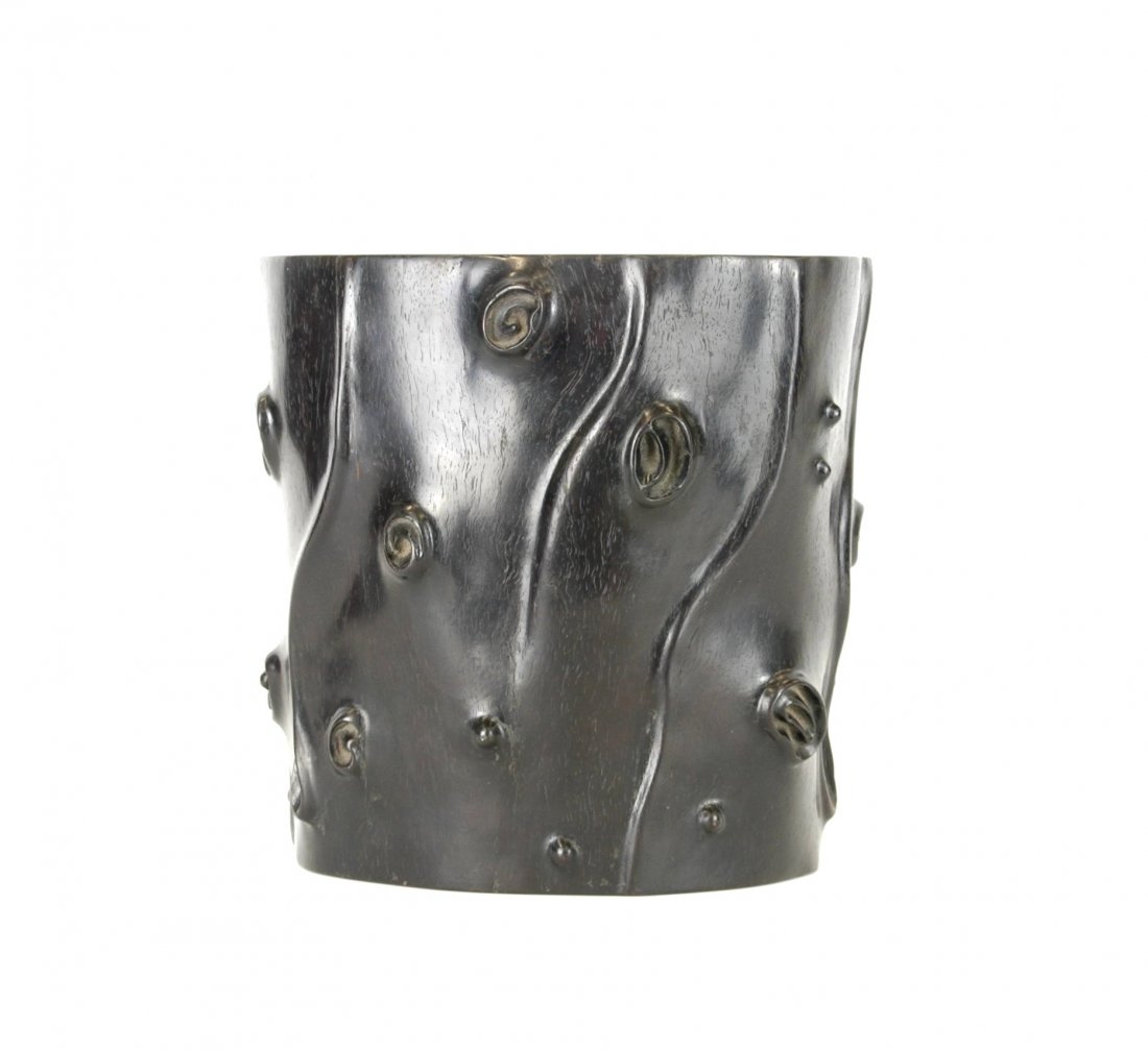 VERY FINE CARVED CHINESE ZITAN BRUSH POT (1 of 10)