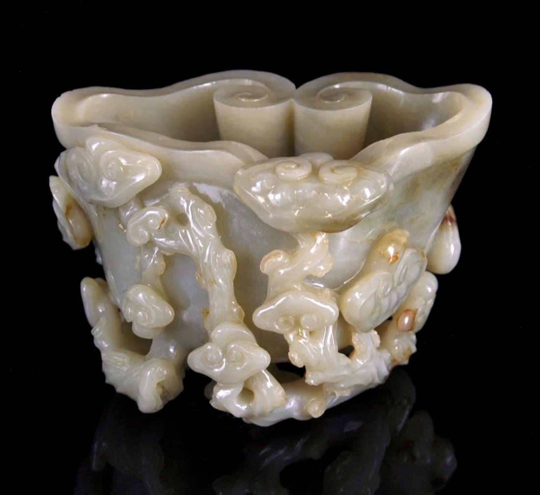FINE CARVED WHITE JADE RUYI BRUSH WASHER (1 of 8)