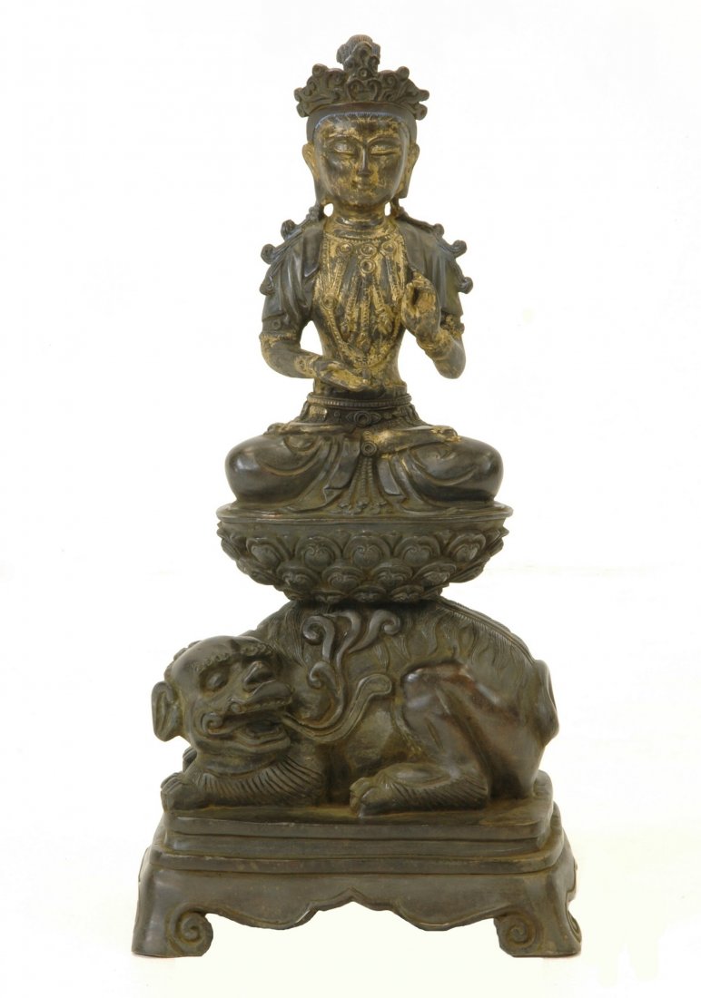 LARGE GILT BRONZE BUDDHA UPON FOO-DOG (1 of 9)
