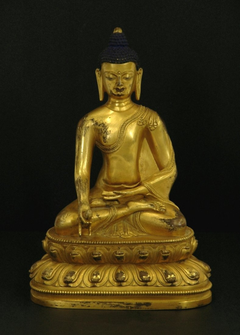 FINE QING GILT BRONZE BUDDHA OF AVALOKITESHVARA (1 of 9)