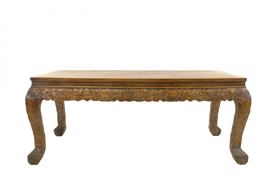 A MASSIVE CARVED HUANGHUALI PAINTING TABLE (1 of 10)