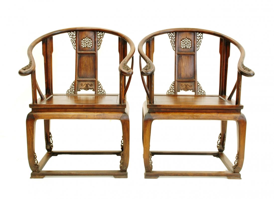A PAIR OF FINE HUANGHUALI HORSESHOE BACK ARM CHAIRS, (1 of 7)