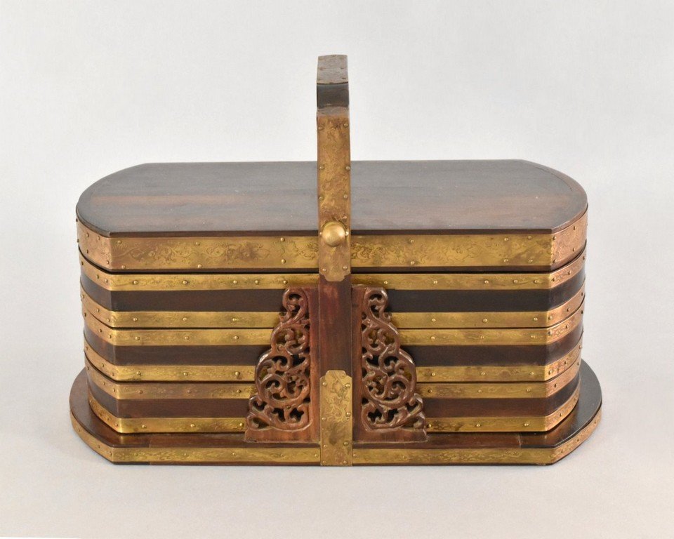 RARE ANTIQUE THREE TIERS ZITAN LUNCH BOX (1 of 9)