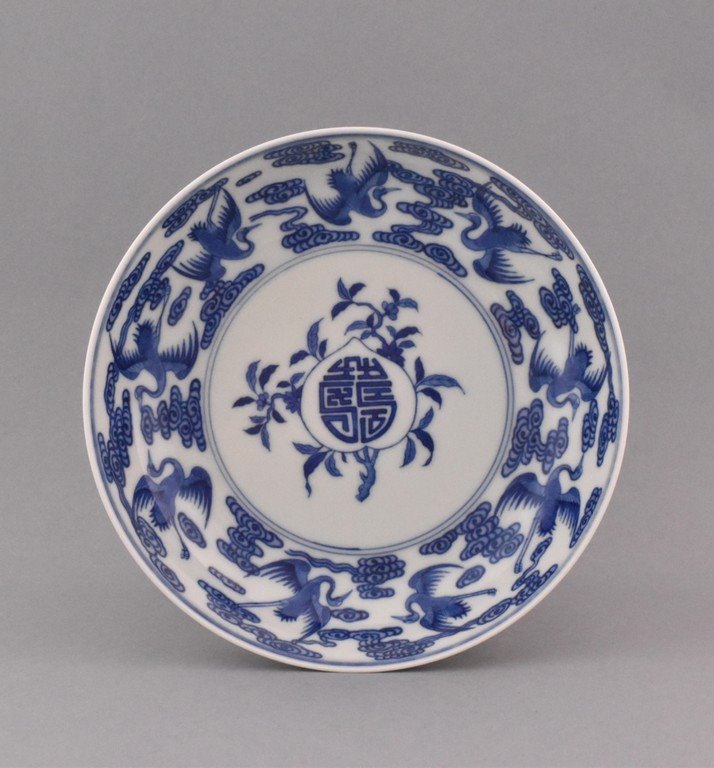 LONGEVITY PEACH AND CRANES PORCELAIN PLATE, QIANLONG (1 of 8)