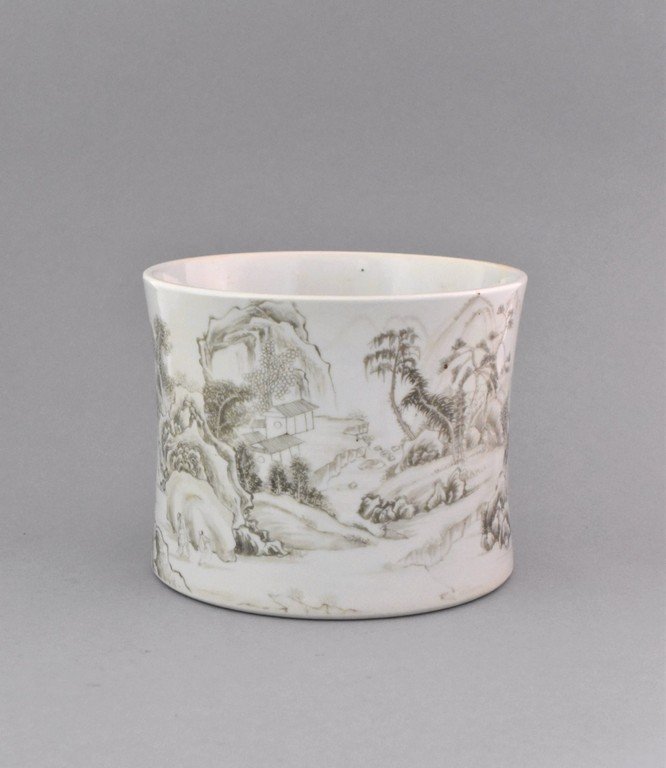 20TH C QIANLONG BLACK PAINT BRUSH POT (MO CAI) (1 of 10)