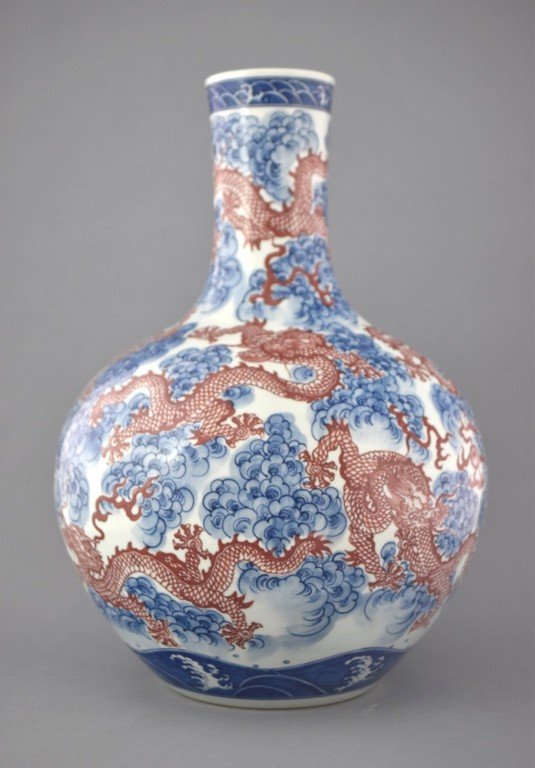 BLUE AND RED DRAGON CELESTIAL VASE, YONGZHENG MARK (1 of 10)