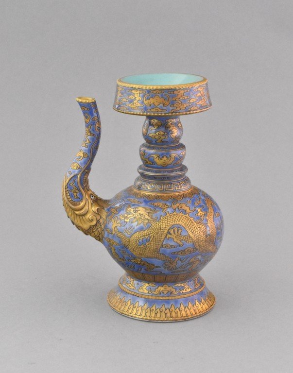 GILT DRAGON PORCELAIN EWER, QIANLONG MARK (1 of 10)