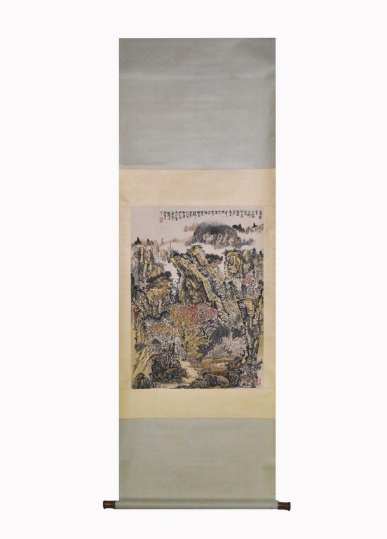 CHINESE WATERCOLOR SCROLL PAINTING OF PANORAMIC SCENE (1 of 9)