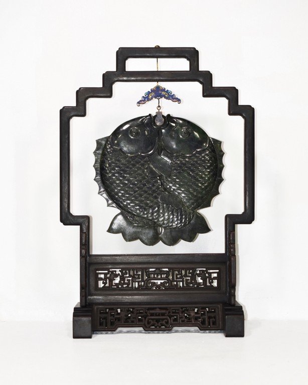 LARGE DOUBLE FISH JADE PLAQUE ON ZITAN FRAME STAND (1 of 8)