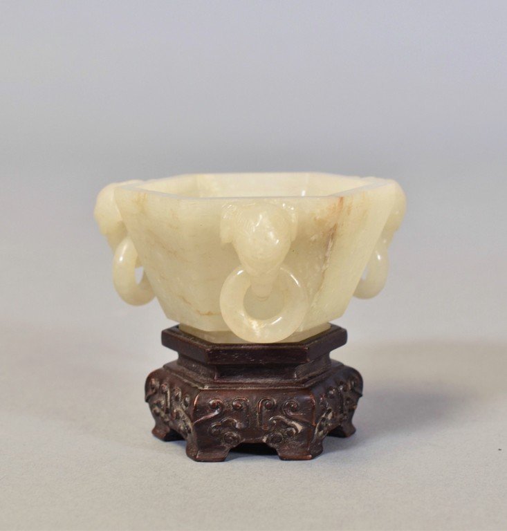 HEXAGONAL JADE BRUSH POT ON STAND (1 of 8)