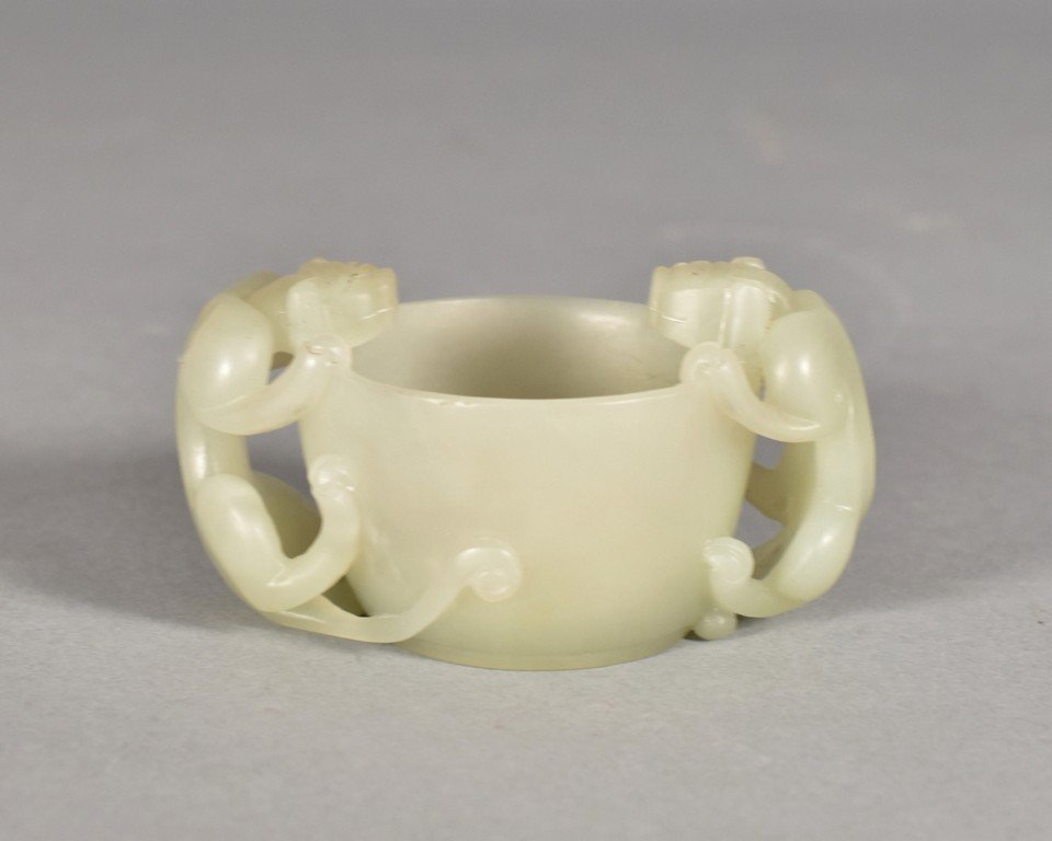 CARVED WHITE JADE OF TWIN DRAGONS BRUSH WASHER (1 of 7)